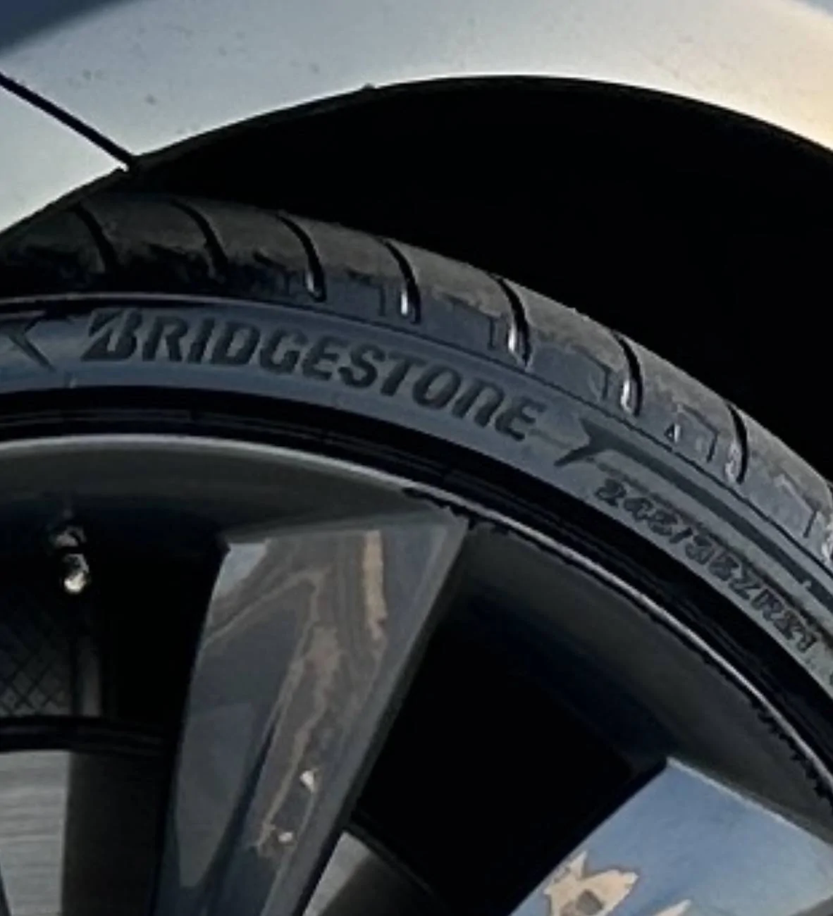 Tesla Cybertruck Tesla Refuses to Work on Vehicles With non-OEM Tires IMG_3110