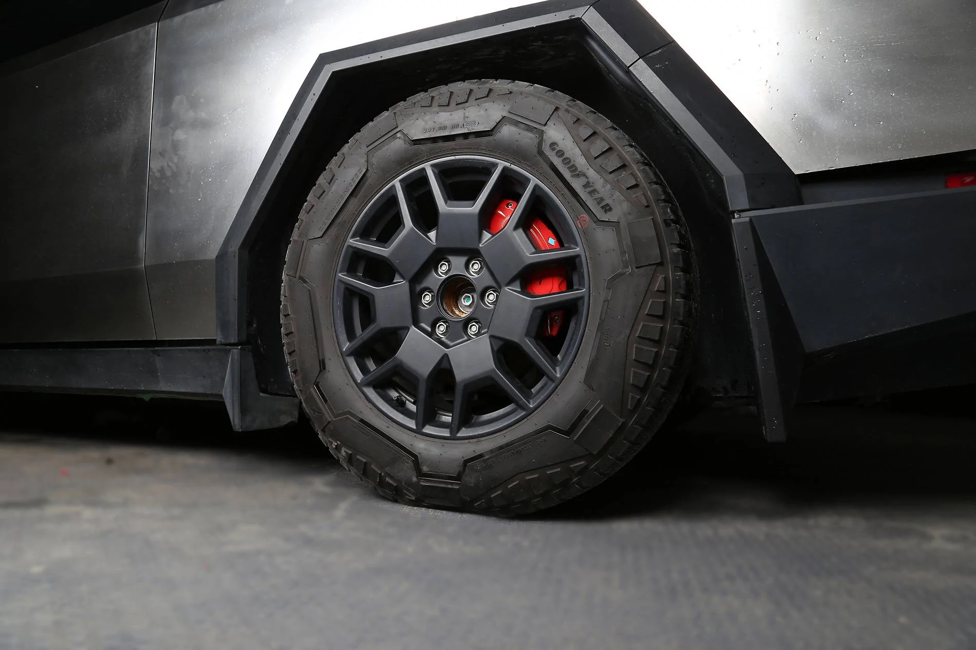 Tesla Cybertruck Caliper Brake Covers for Your Cybertruck: Easy Install - by CyberGear 9163329886699194-skey-crypt_bc83520e_68848bc6e-jpg