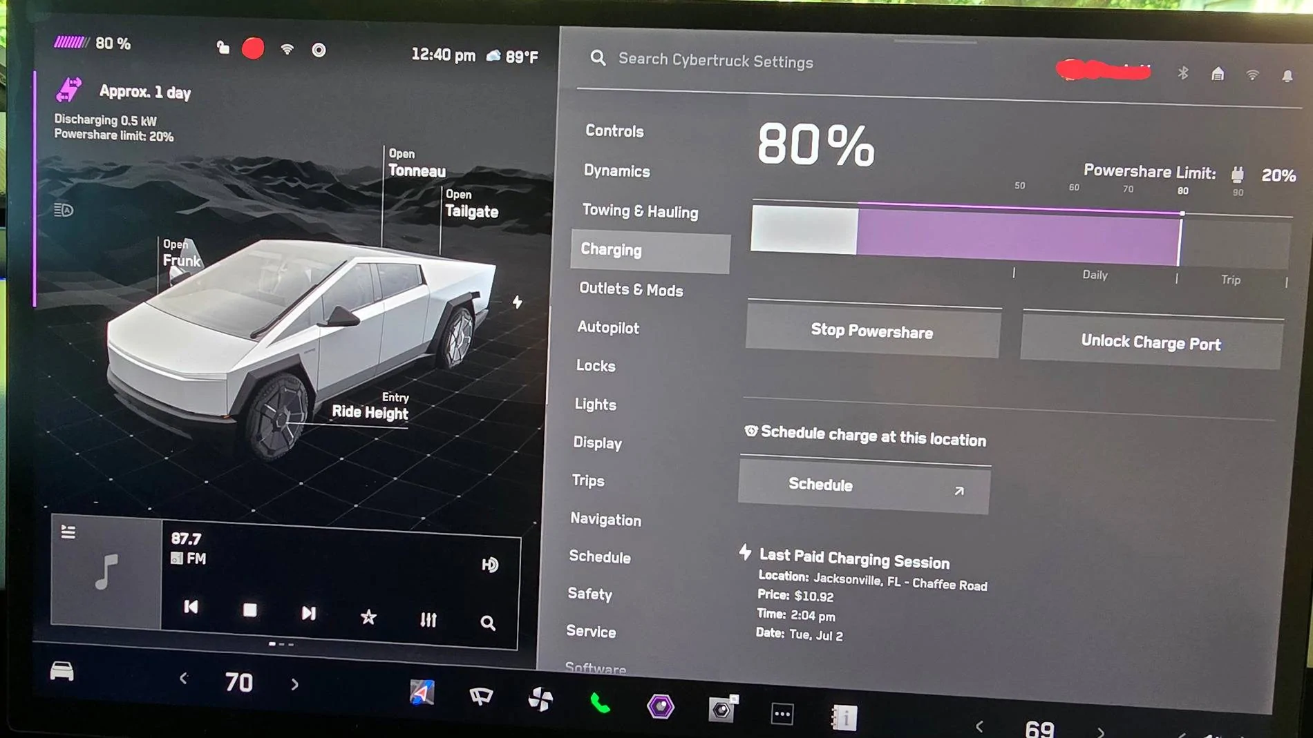 Tesla Cybertruck Powershare Complete: But missing option in CT 20241002_124036~2