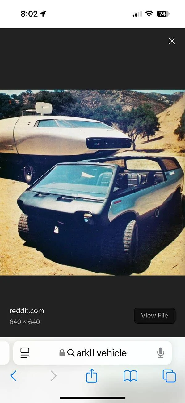 Tesla Cybertruck Cyberbeast waiting room ⏳ IMG_3007
