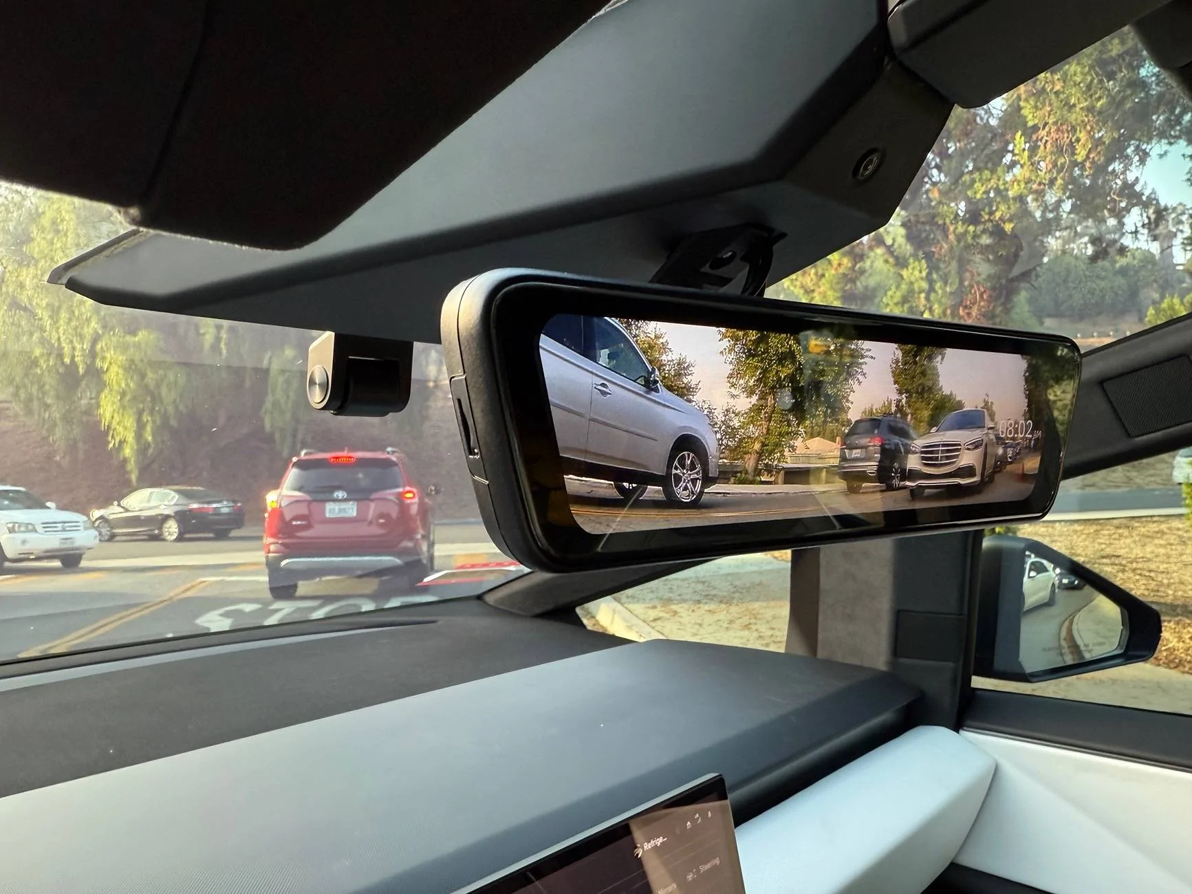 Tesla Cybertruck FIRST Integrated Live Rear View Mirror with Dashcam for Cybertruck! - by Hansshow IMG_0577