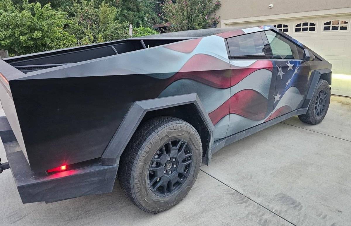 Tesla Cybertruck CUSTOM GRAPHICS / DESIGN / THEME Vinyl Wrap & PPF Cybertruck -- Photos & Videos us american flag wrap cybertruck