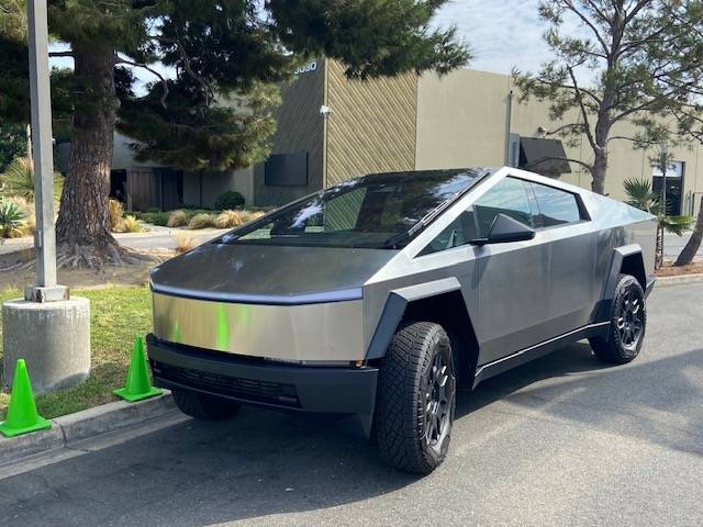 Tesla Cybertruck Today’s Cybertruck test drive impressions IMG_1103