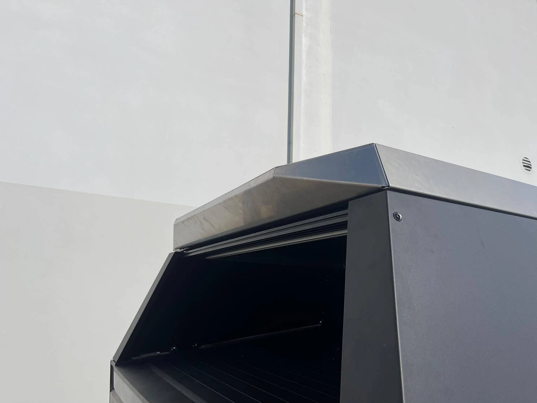 Tesla Cybertruck Cyberlandr Install tempImage9nMrgs
