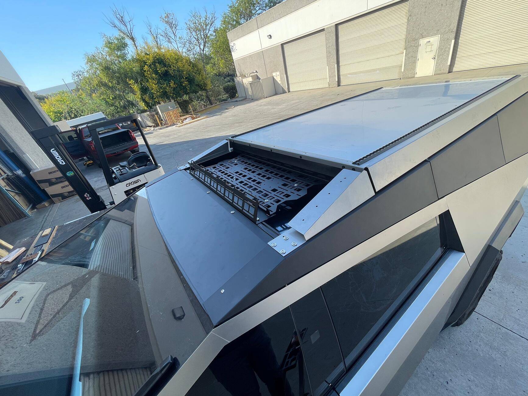 Tesla Cybertruck Cyberlandr Install tempImage9dZzcW