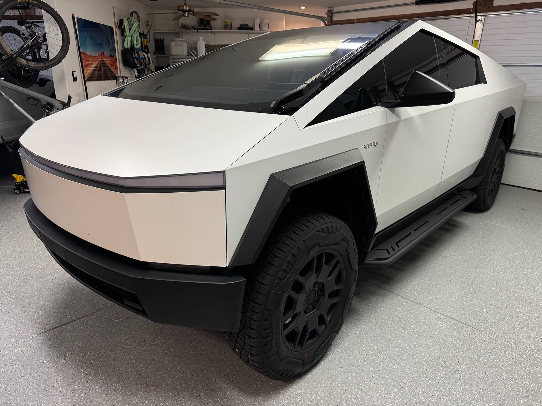 Tesla Cybertruck Installed - Hansshow Cybertruck Running Boards Side Steps IMG_2401