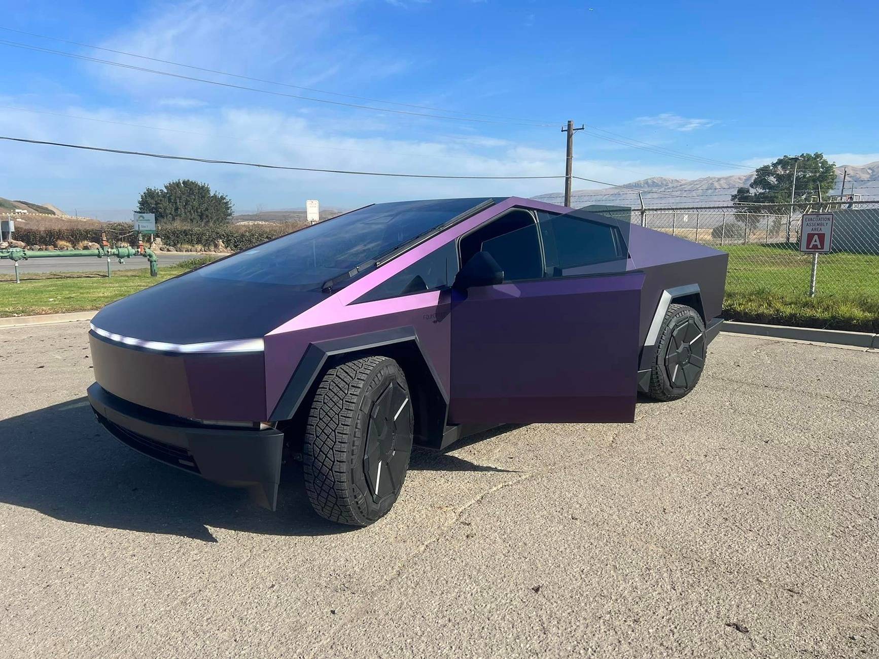 Tesla Cybertruck BLUE / BLURPLE / PURPLE Vinyl Wrap & PPF Cybertruck -- Photos & Videos purple vinyl wrap cybertruck 1