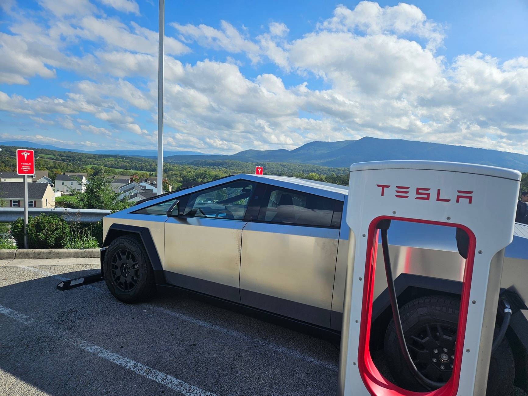 Tesla Cybertruck 1800 Mile Road Trip on FSD -- Highlights & Downsides 8803556698199678635