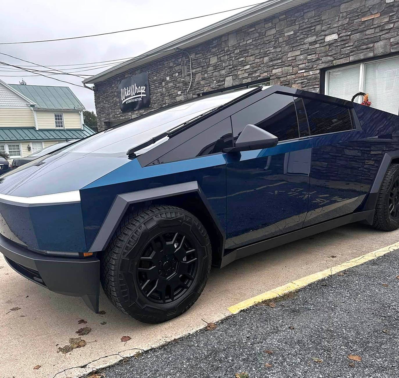 Tesla Cybertruck BLUE / BLURPLE / PURPLE Vinyl Wrap & PPF Cybertruck -- Photos & Videos gloss dark blue wrap cybertruck