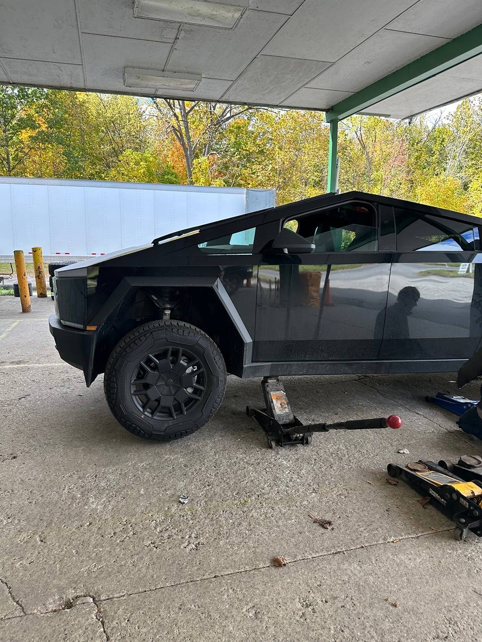 Tesla Cybertruck DuratTrac RT Tires mounted on Cybertruck -- first looks & review IMG_5015