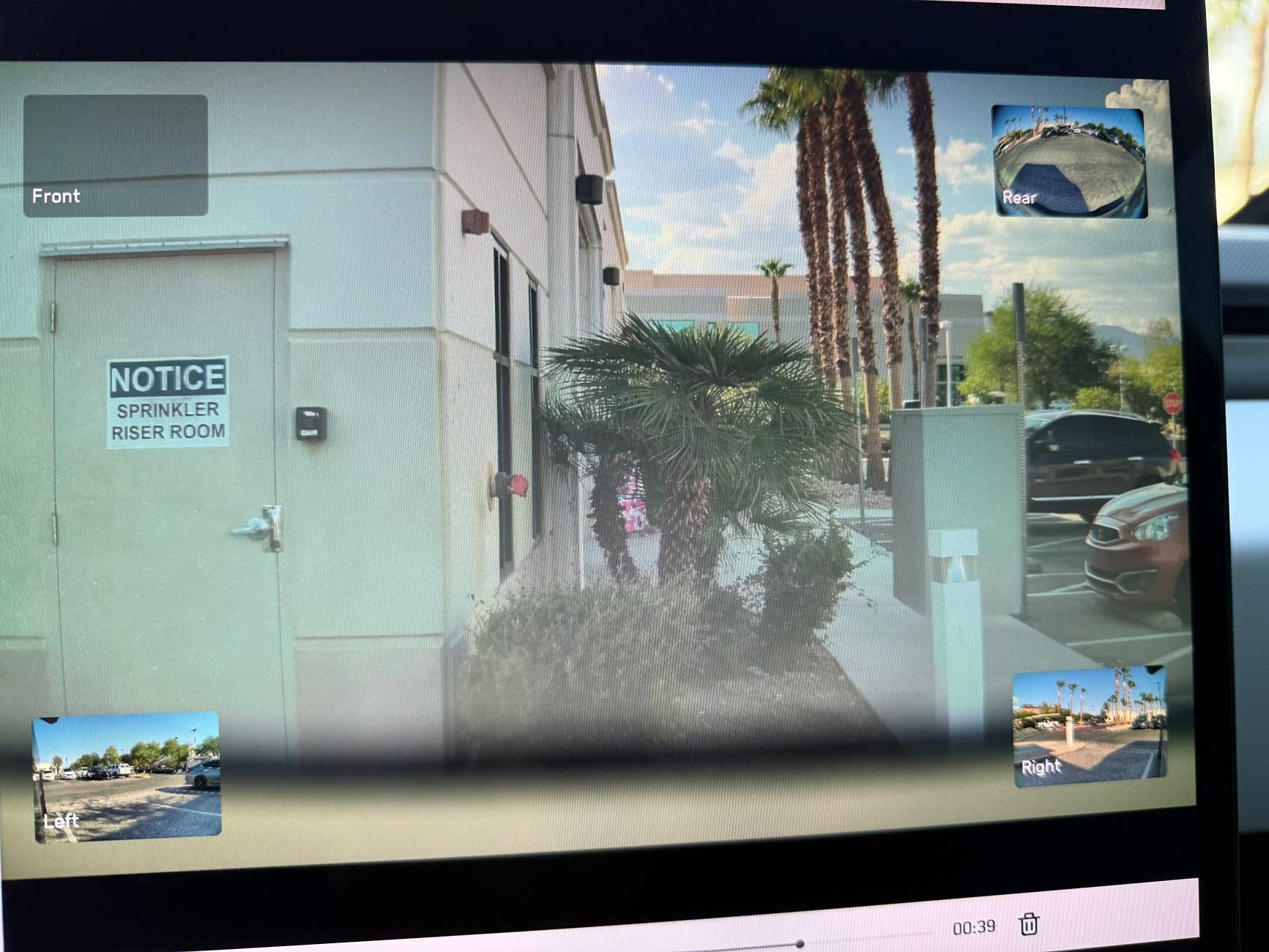 Tesla Cybertruck Obstructed Dashcam / Front FSD Cam - Normal? IMG_0045