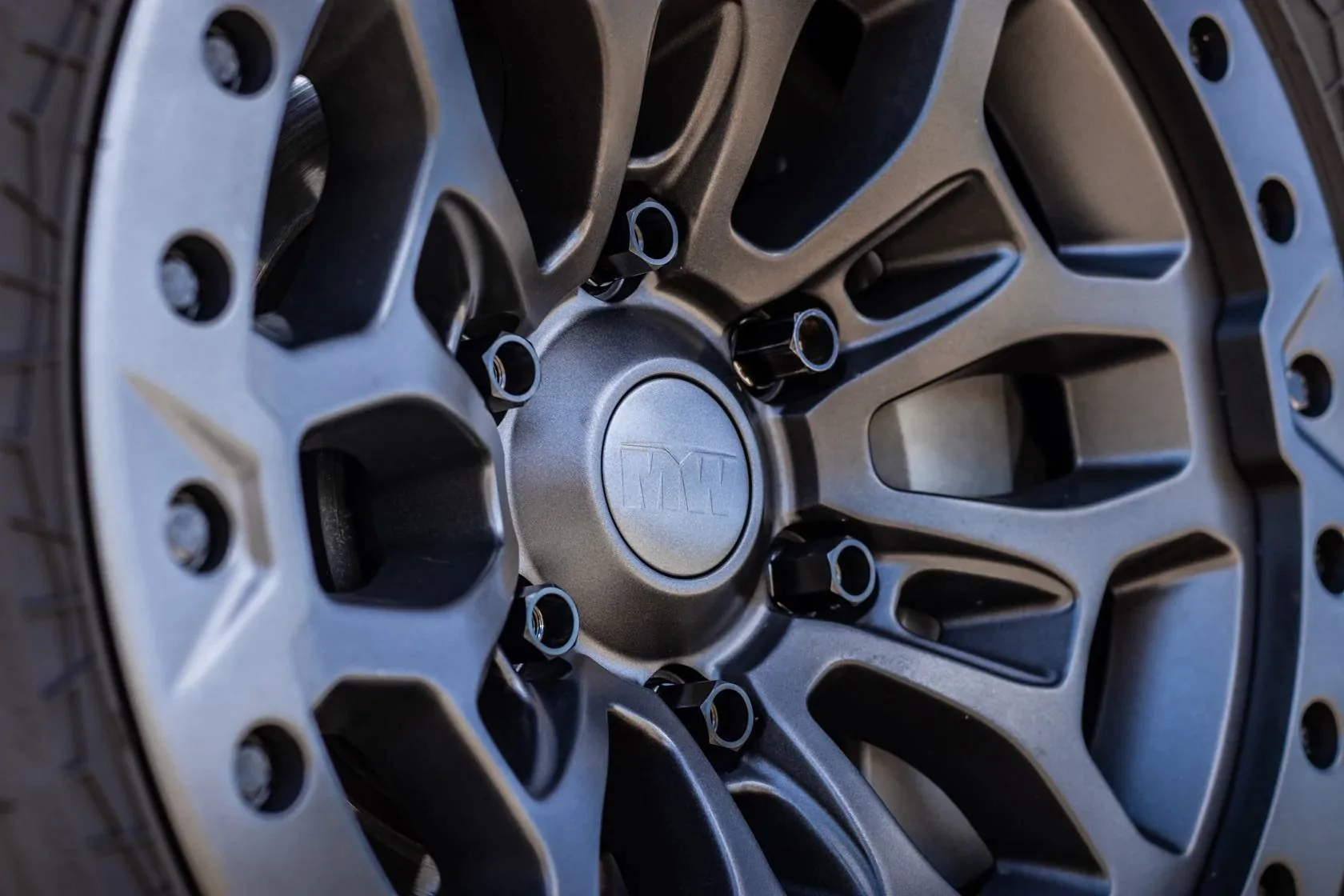 Tesla Cybertruck Martian Wheels 18" Cyber Rover beadlock wheels on Cybertruck Martian Wheels Beadlock Tesla Cybertruck 3