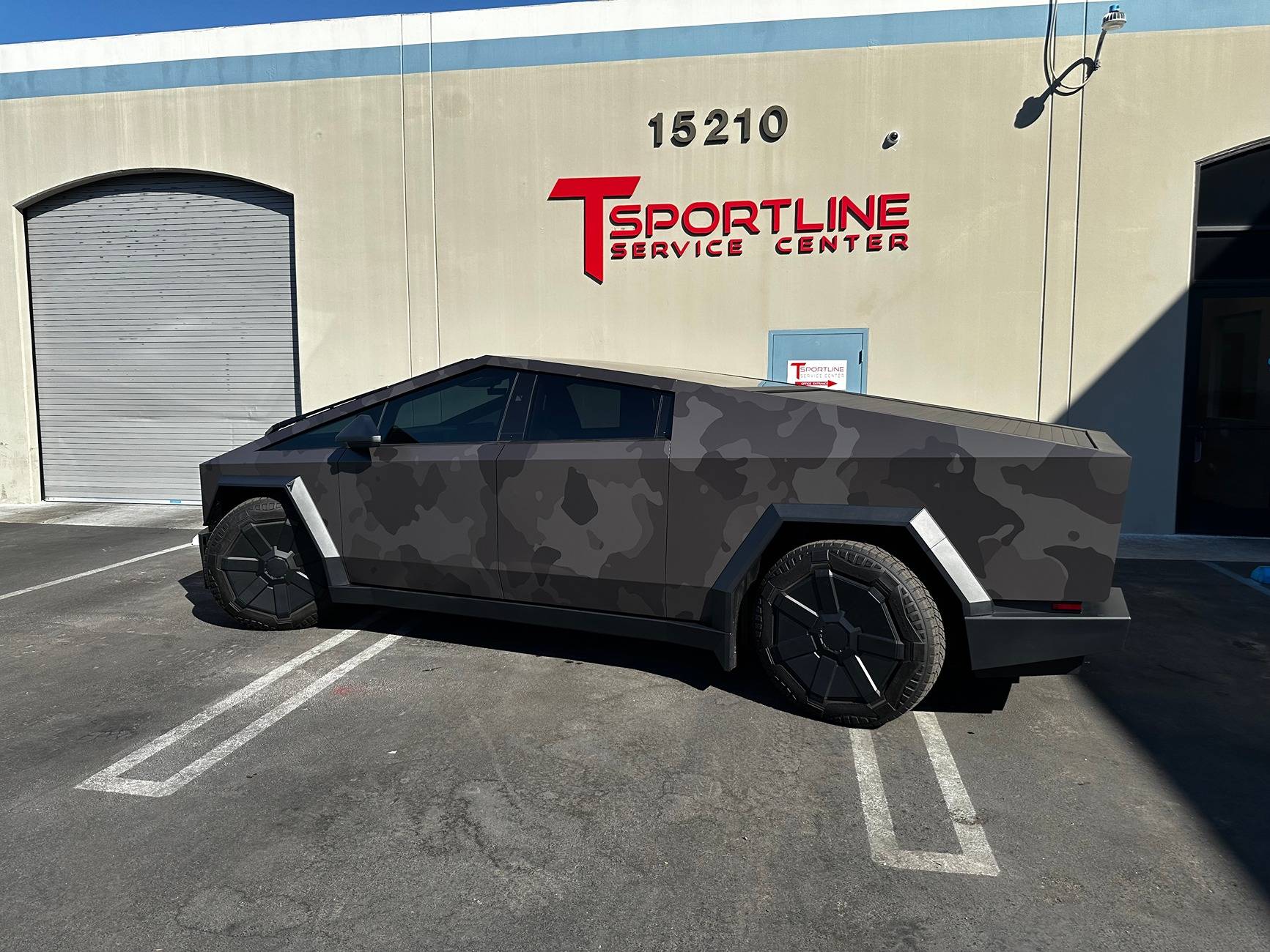 Tesla Cybertruck Camo / Camouflage Vinyl Wrap & PPF Cybertruck -- Photos & Videos IMG_7236
