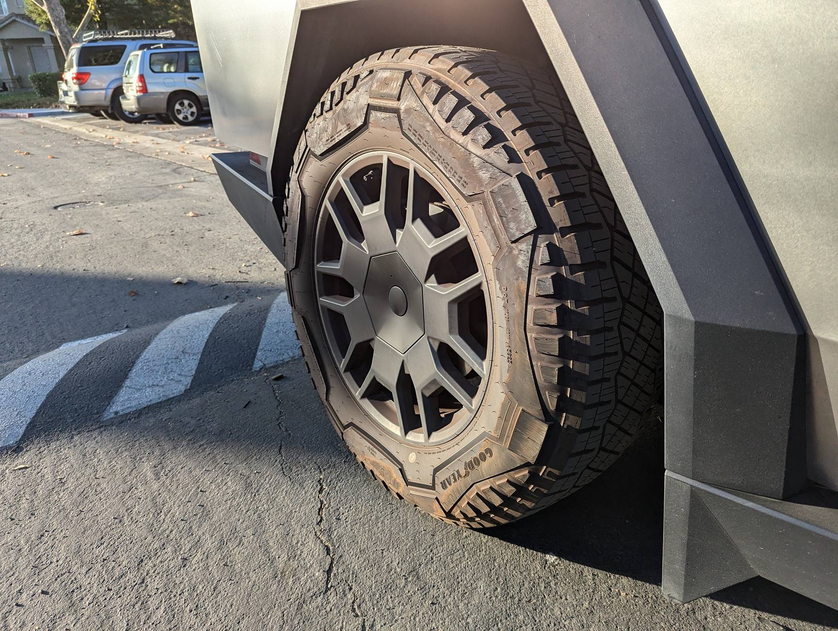 Tesla Cybertruck Wheel hub covers from FORONETRY 1000003325
