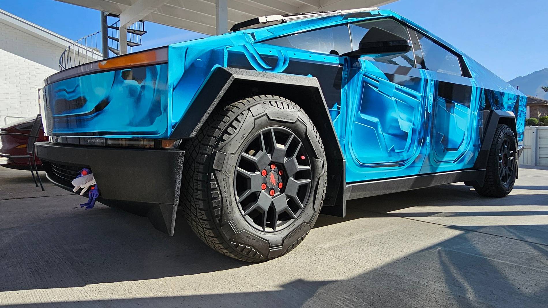 Tesla Cybertruck X-Ray Wrap + Gloss PPF on my Cybertruck 20241013_093419