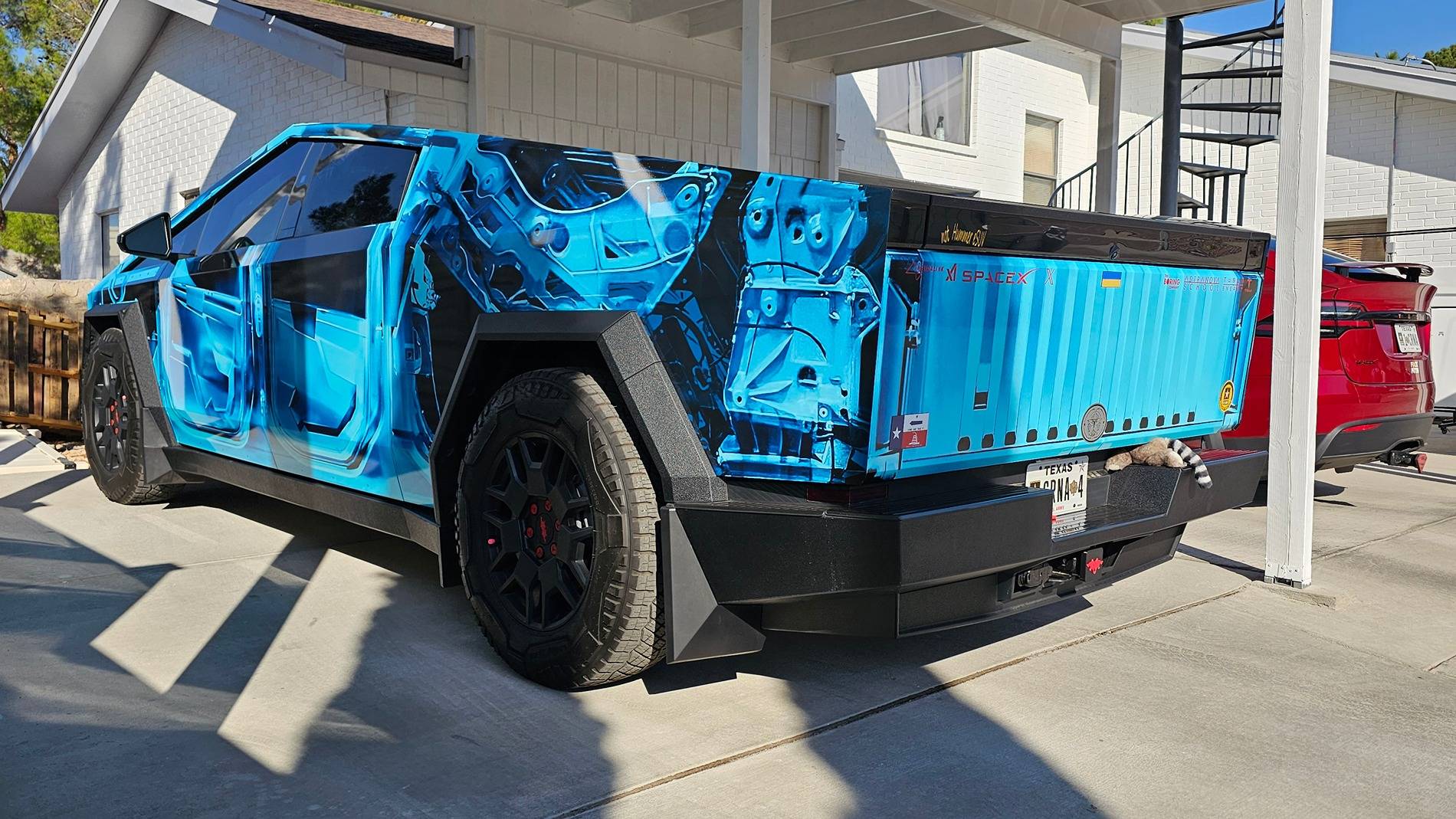 Tesla Cybertruck X-Ray Wrap + Gloss PPF on my Cybertruck 20241013_093351