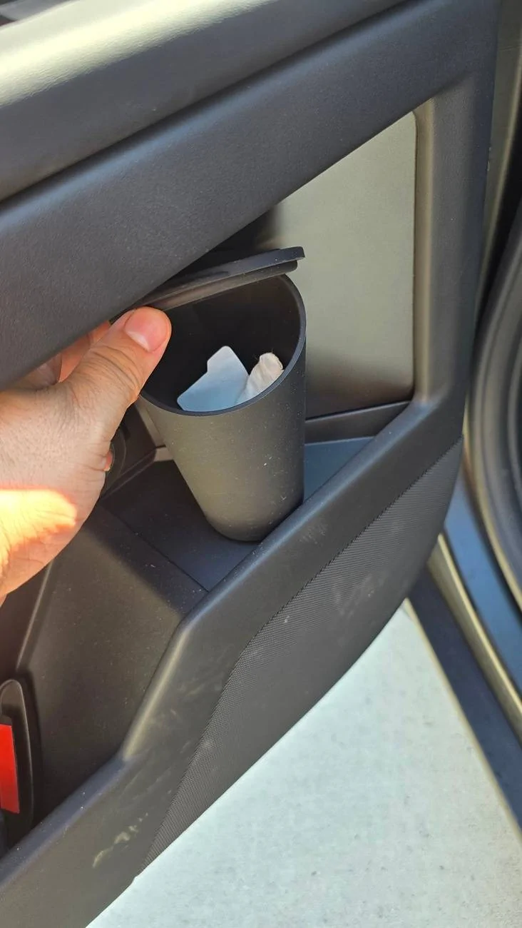 Tesla Cybertruck What are you using this interior door space for? 20241015_130721 (Large)