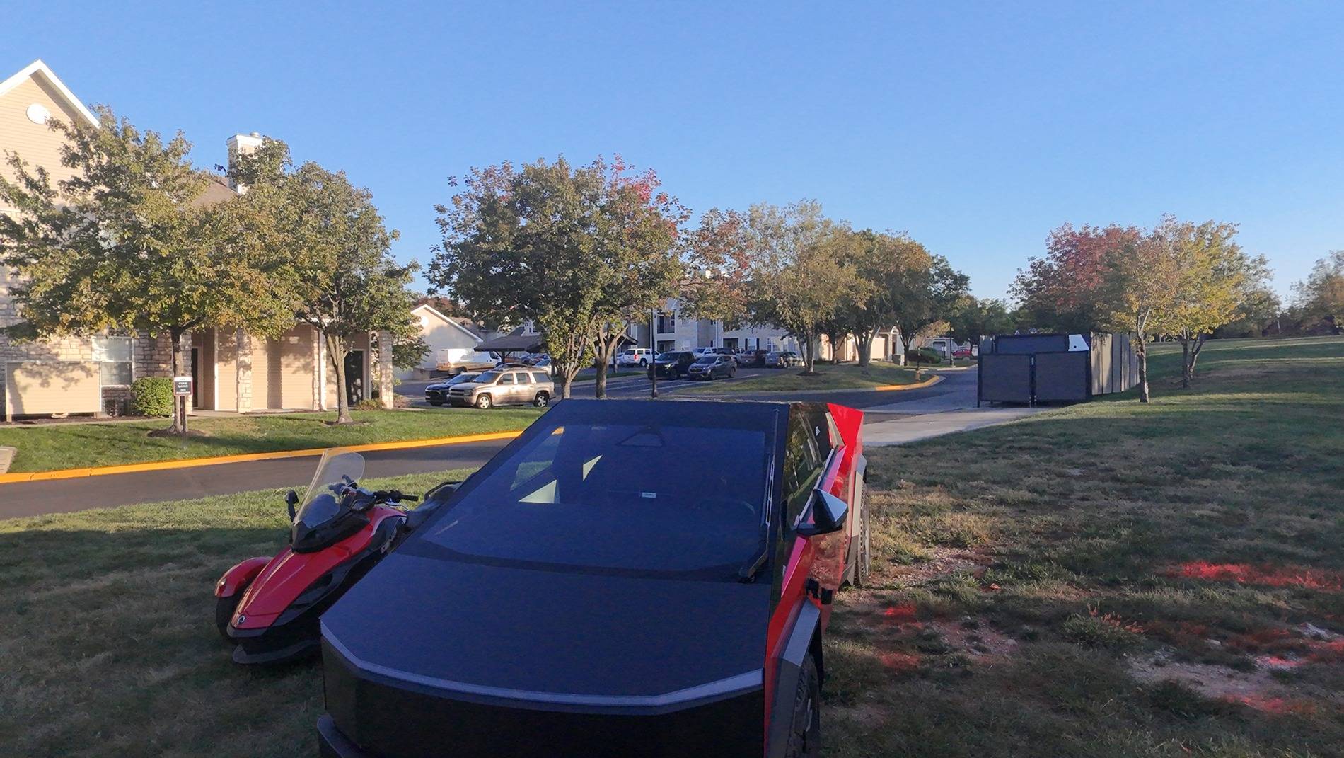 Tesla Cybertruck RED Vinyl Wrap & PPF Cybertruck -- Photos & Videos dji_fly_20241014_153848_0050_1728982210668_photo