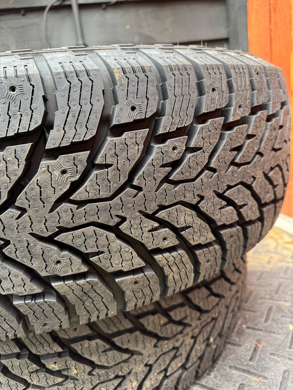 Tesla Cybertruck Running Blizzak or Nokian winter / snow tires yet? tempImage3DocEN