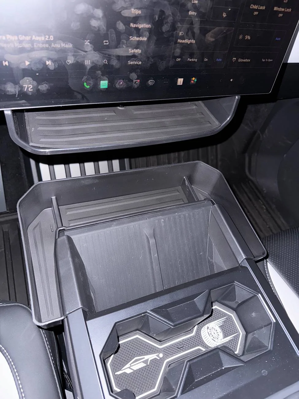 Tesla Cybertruck Cybertruck new accessories- console organizer, frunk cushion, glove box mat etc IMG_2266