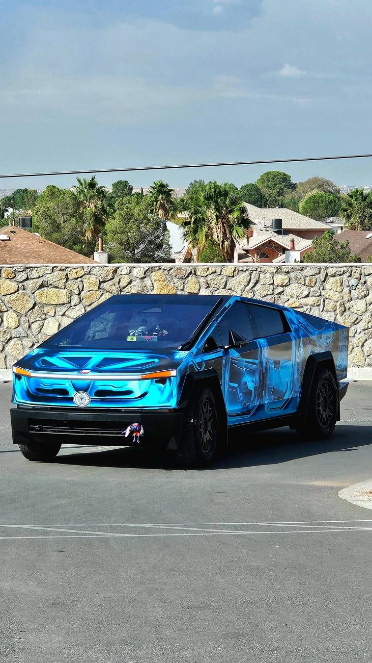 Tesla Cybertruck Easier way to wrap CT? | TESBROS Seamed CT Wrap Kits 20241015_104327