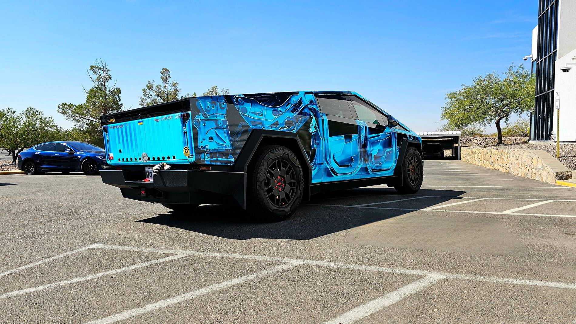 Tesla Cybertruck Easier way to wrap CT? | TESBROS Seamed CT Wrap Kits 20241013_123114