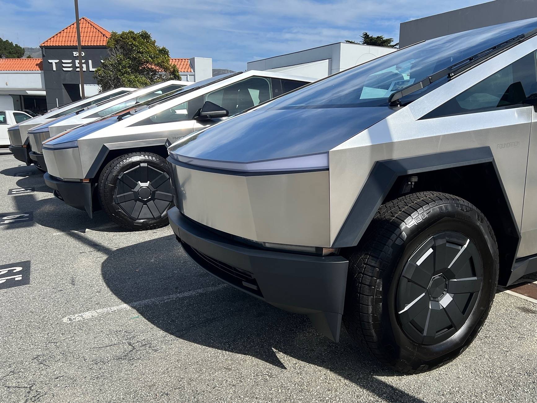 Tesla Cybertruck Any regrets on All Season Core Wheels & Tires? IMG_8414