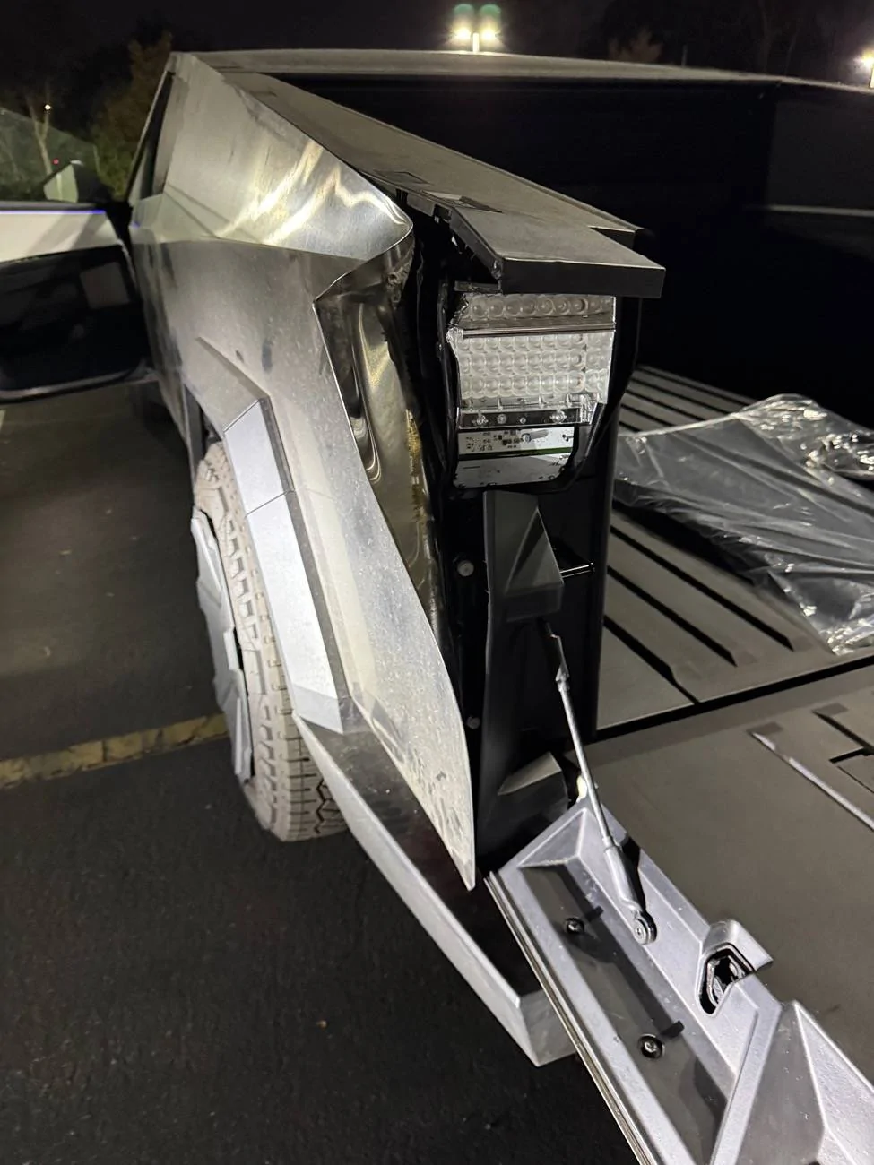 Tesla Cybertruck Damaged by the transport truck driver.. what can I do for now? IMG_8049