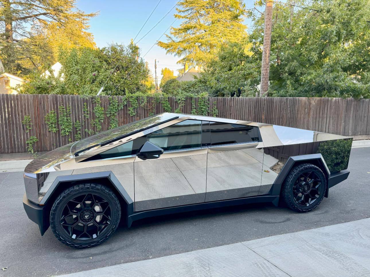 Tesla Cybertruck CHROME Vinyl Wrap PPF & MIRROR Polished Cybertruck -- Photos & Videos Hand polished mirror finish Cybertruck on TSportline CT7 Wheels