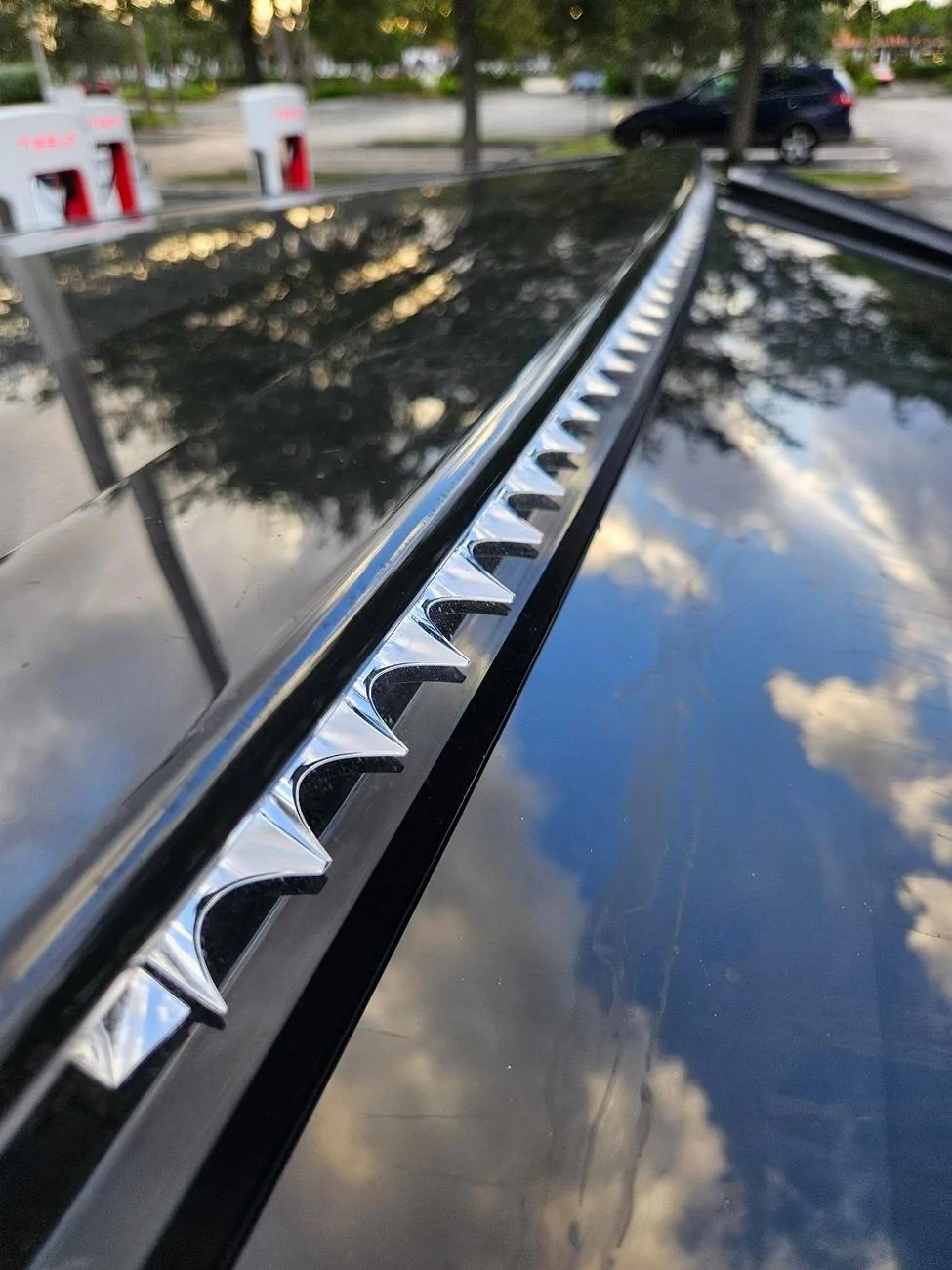 Tesla Cybertruck Offroad Light Bar Installed by Service Center! Menu first look: Ditch Lights & Flood Flights functions signal-2024-10-19-181425_006