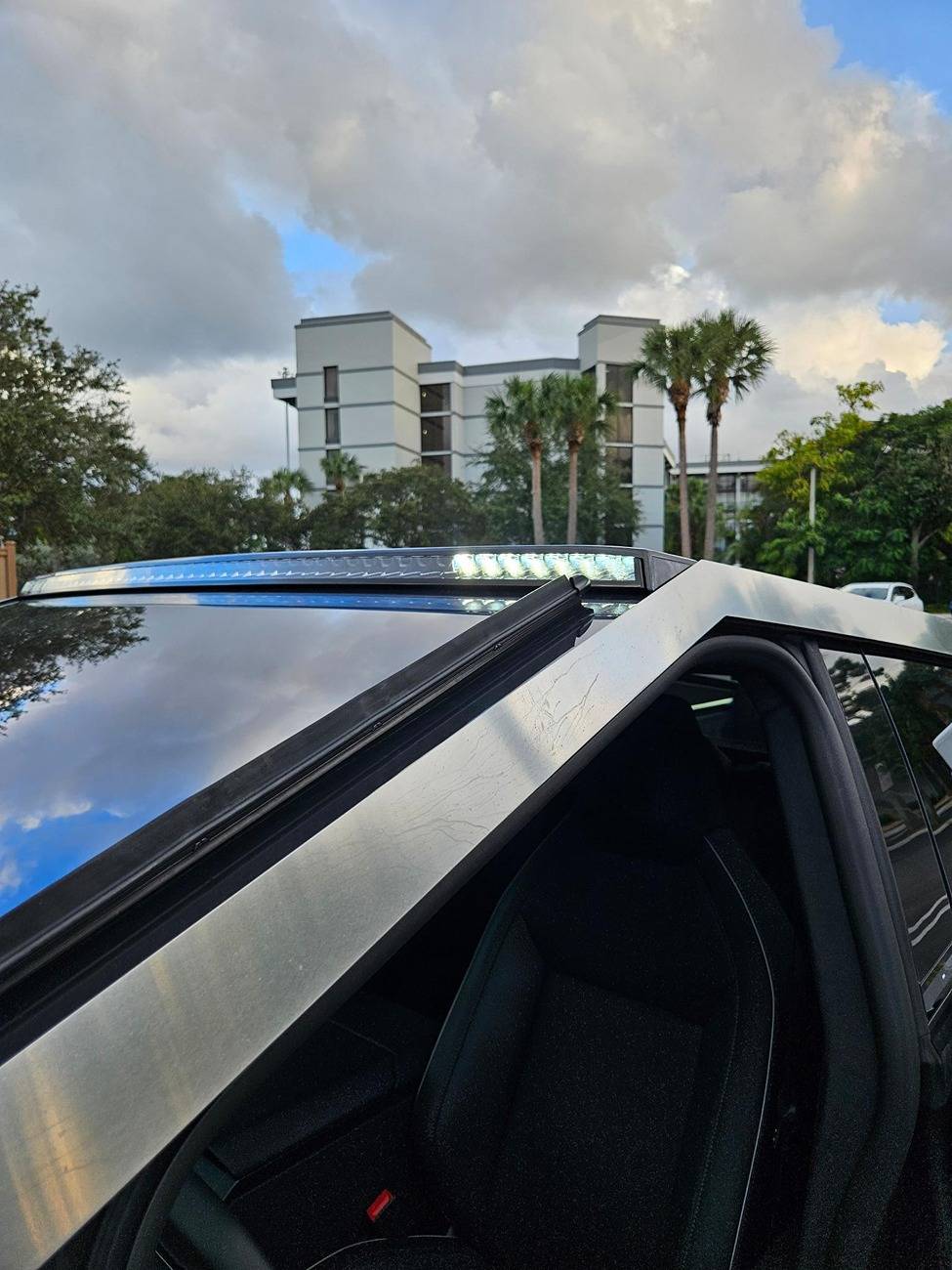 Tesla Cybertruck Offroad Light Bar Installed by Service Center! Menu first look: Ditch Lights & Flood Flights functions signal-2024-10-19-181215_007