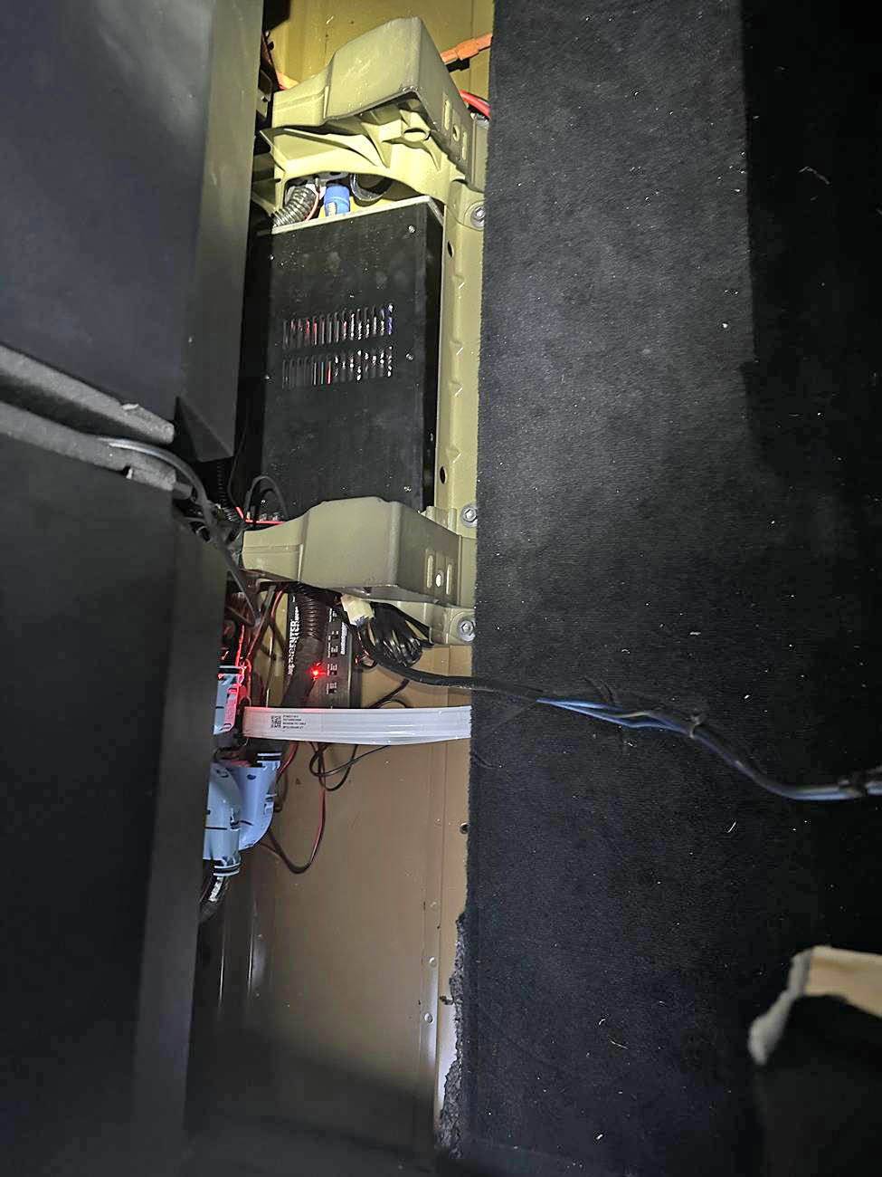 Tesla Cybertruck Aftermarket subwoofer, ported box, and custom 120V amp install in Cybertruck A9798D5C-54F8-4464-9319-78001C6EF18EIMG_7102