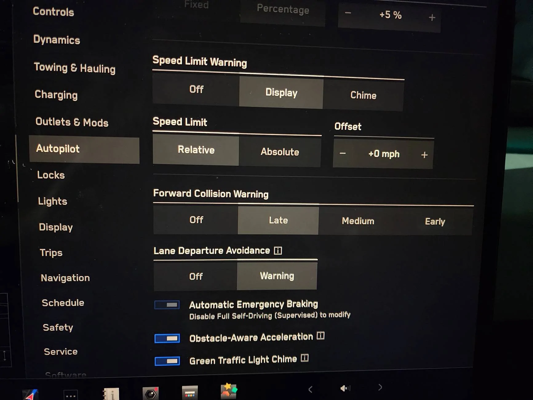 Tesla Cybertruck Does 12.5.5 Have Always-On Lane Keeping Assist, Or Just When Auto-Pilot / FSD Is Engaged? 20241020_060941