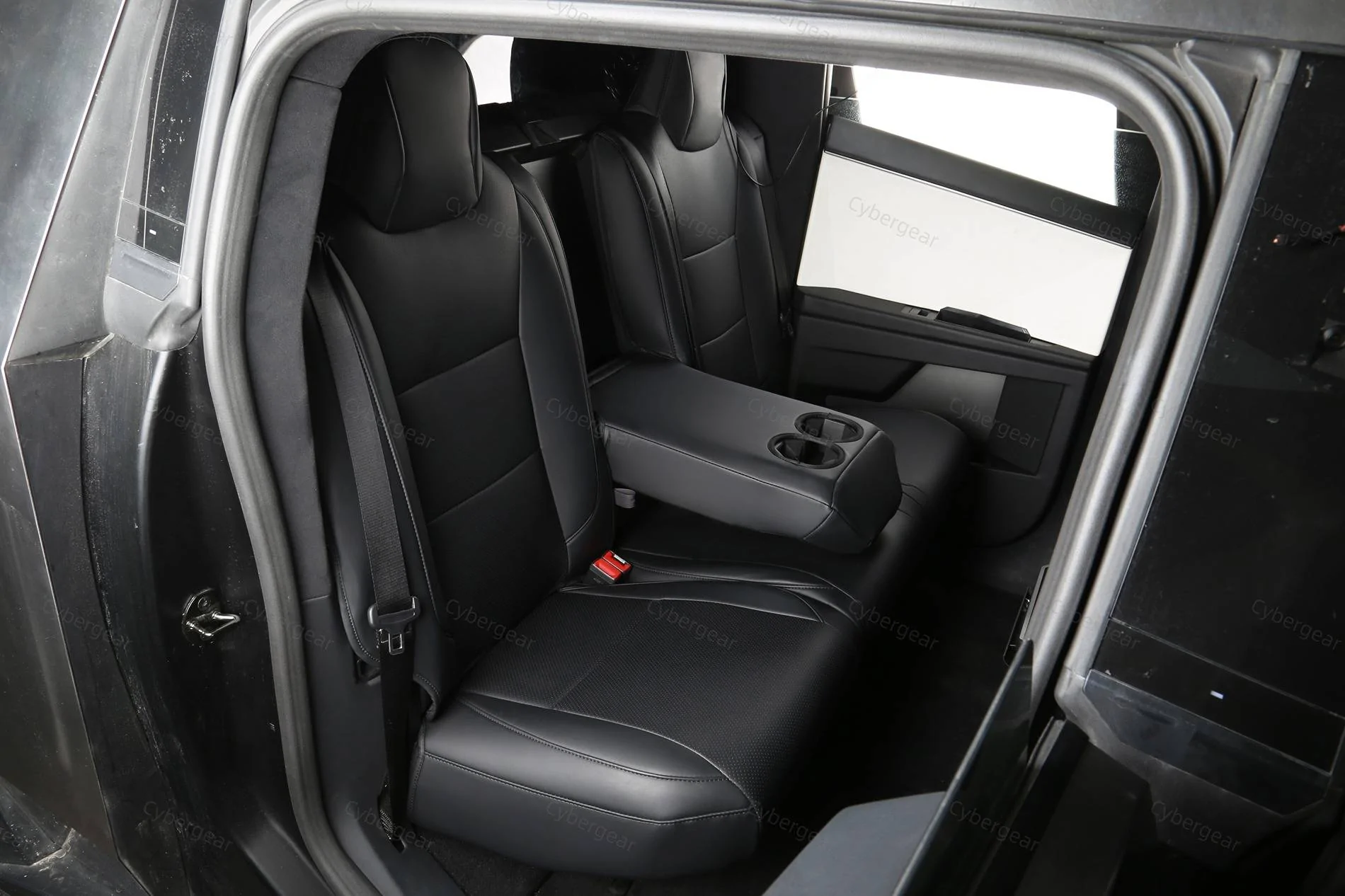 Tesla Cybertruck Black & White Cybertruck Seat Covers for Cybertruck - 30% off during Pre-Sale 5e262b0e246a905fb8e5a74df453025