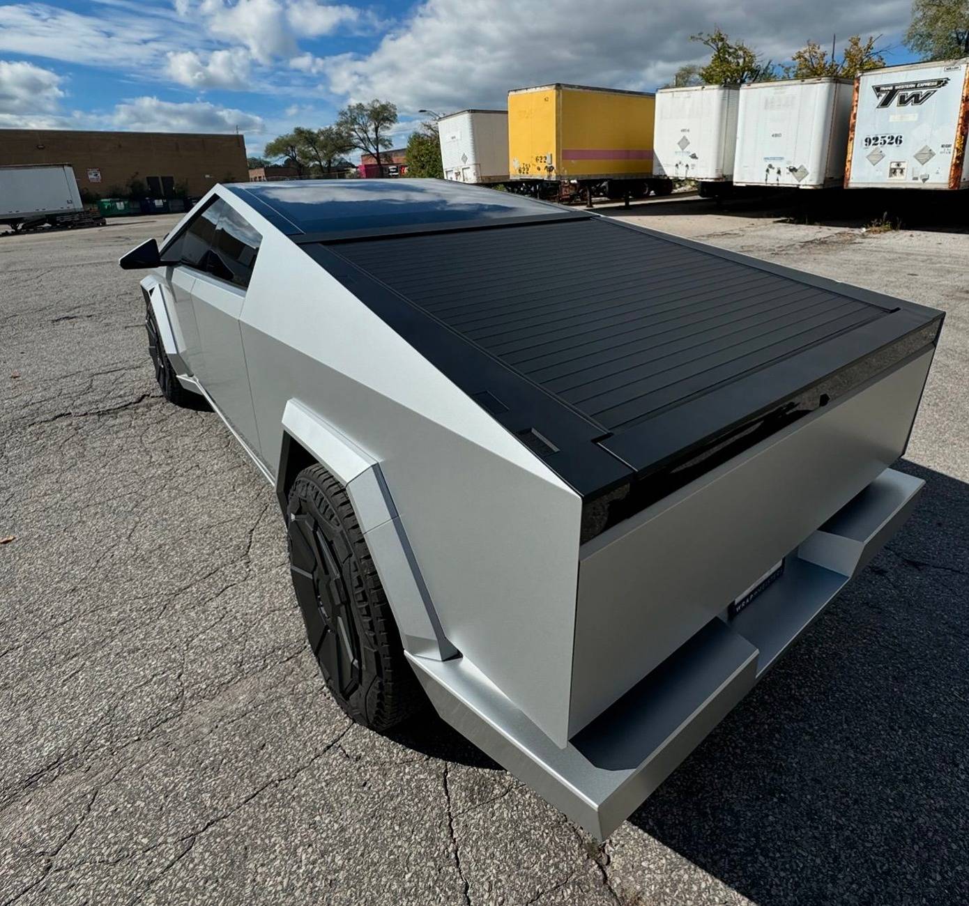 Tesla Cybertruck Cybertruck in 3M Satin Silver Aluminum Wrap + Painted Plastic Pumpers + Ceramic Coating Cybertruck 3M Satin Silver Aluminum Vinyl Wrap, Painted Plastic Bumpers, Ceramic Coating 2