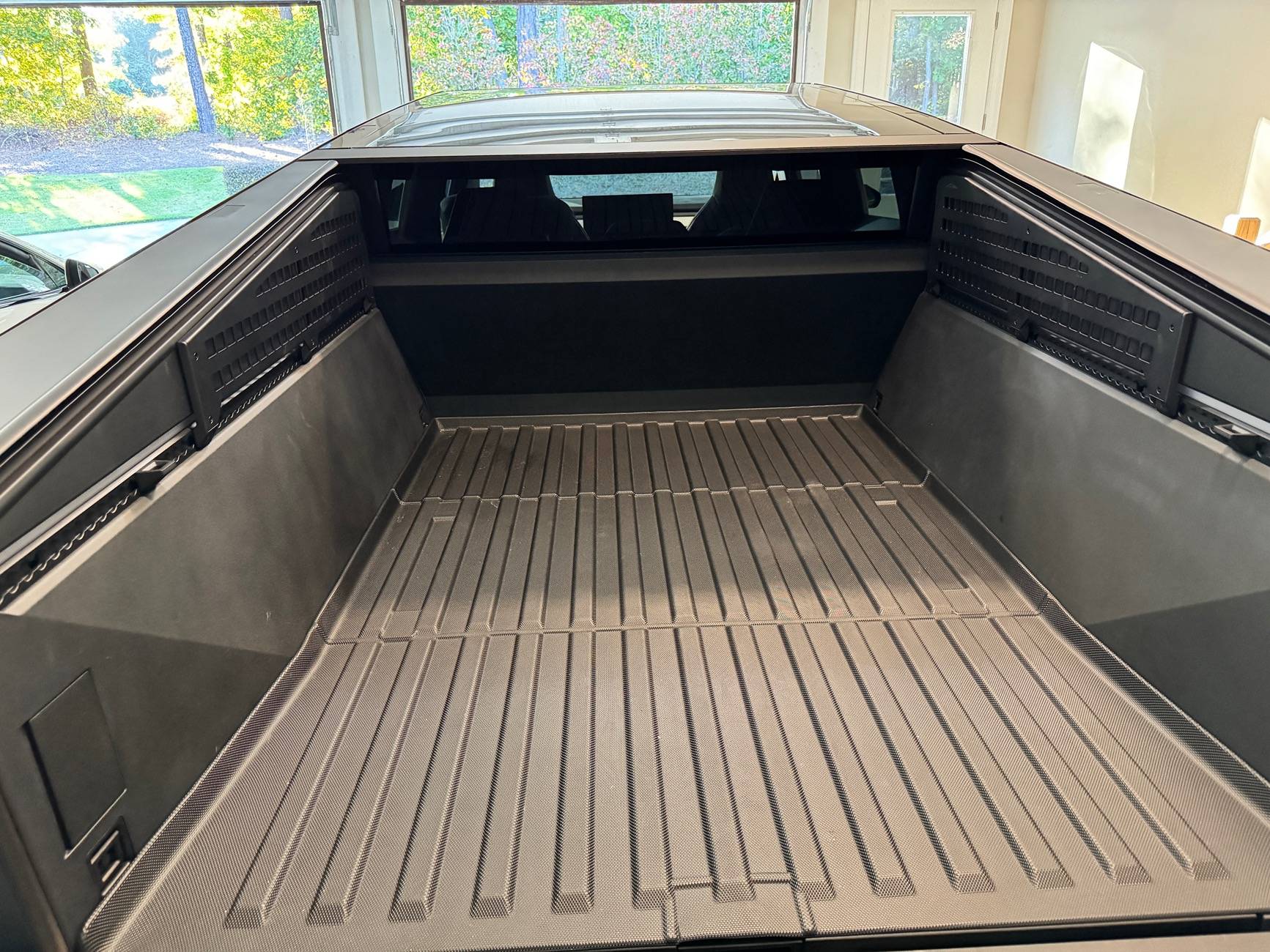 Tesla Cybertruck Finally installed OEM Molle panels IMG_7406