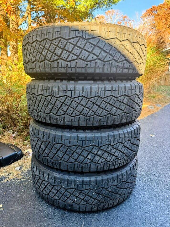 Tesla Cybertruck FS: 4x Goodyear Wrangler Territory RT Tires 1729778542652-q4