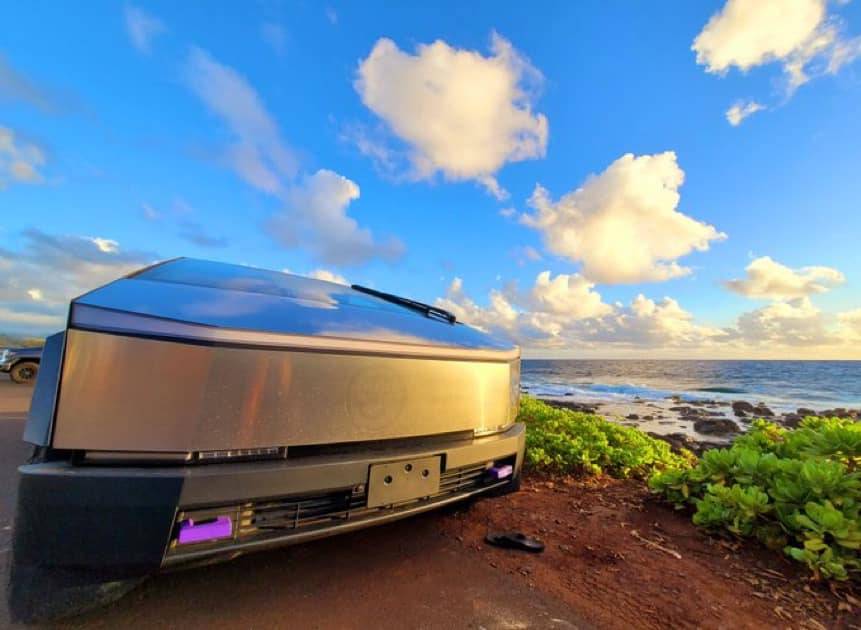 Tesla Cybertruck Daily random Cybertruck photos thread - Post Yours! 📸 🤳 464213190_10125943436532044_3845339278539736084_n