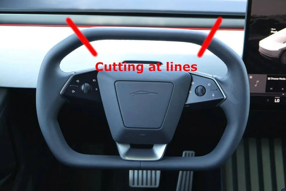 Tesla Cybertruck Converting the Squircle into a Yoke 1729788680590-o