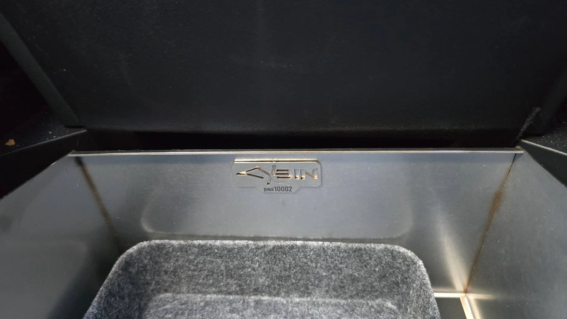 Tesla Cybertruck Introducing Cybertruck.Supply! 👨‍🏭 Precision made accessories for your Cybertruck 20241025_172917 (Large)