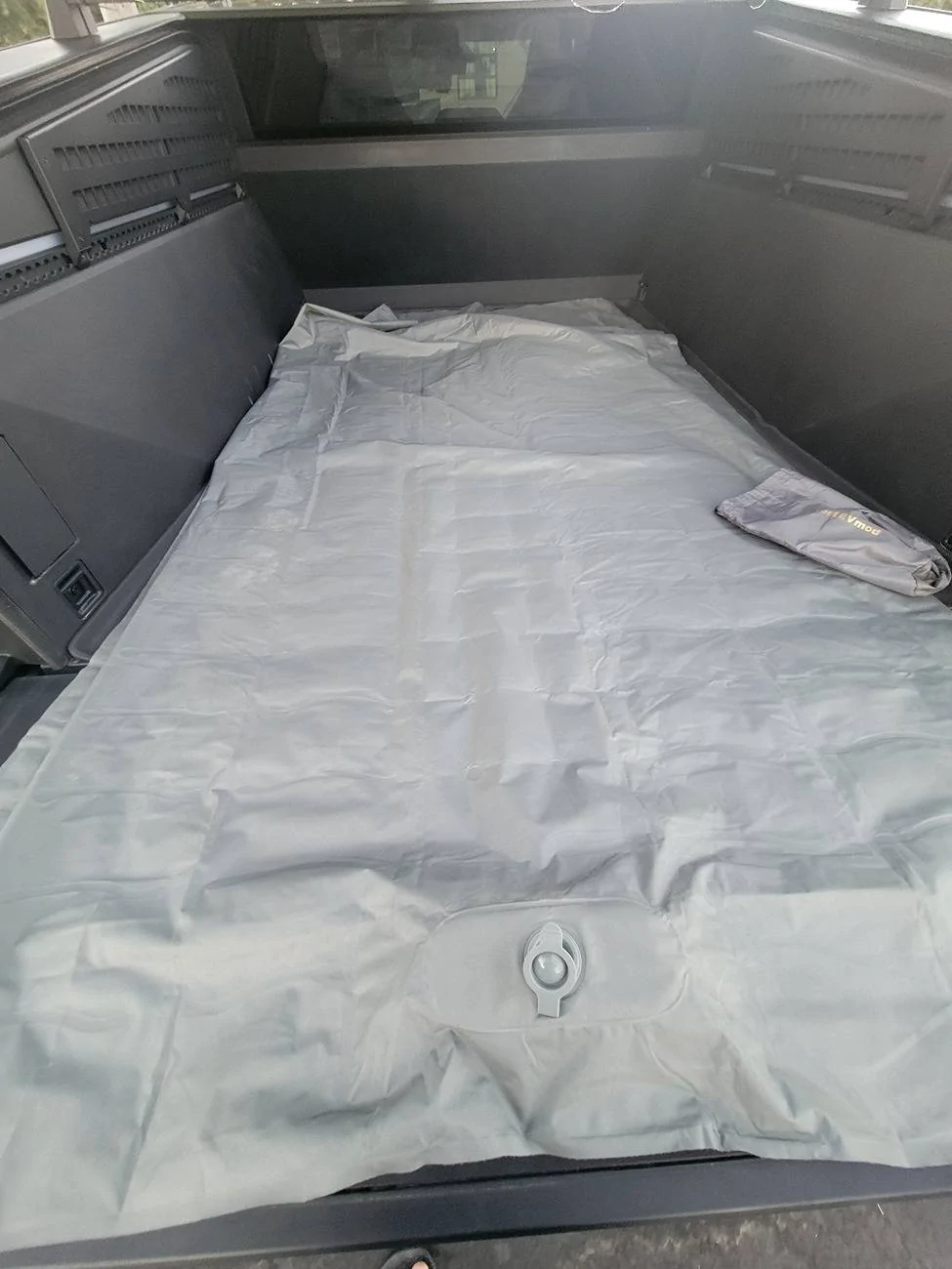 Tesla Cybertruck BestEvMod Truck Bed Air Mattress Review 20241022_180434