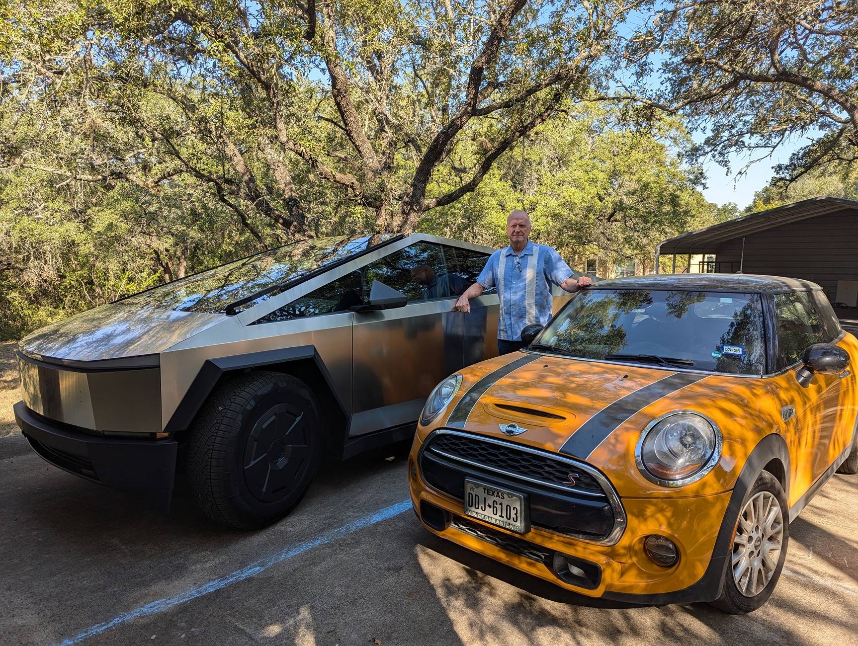 Tesla Cybertruck Check out Fiat's Cybertruck commercial! PXL_20241010_152536735.MP