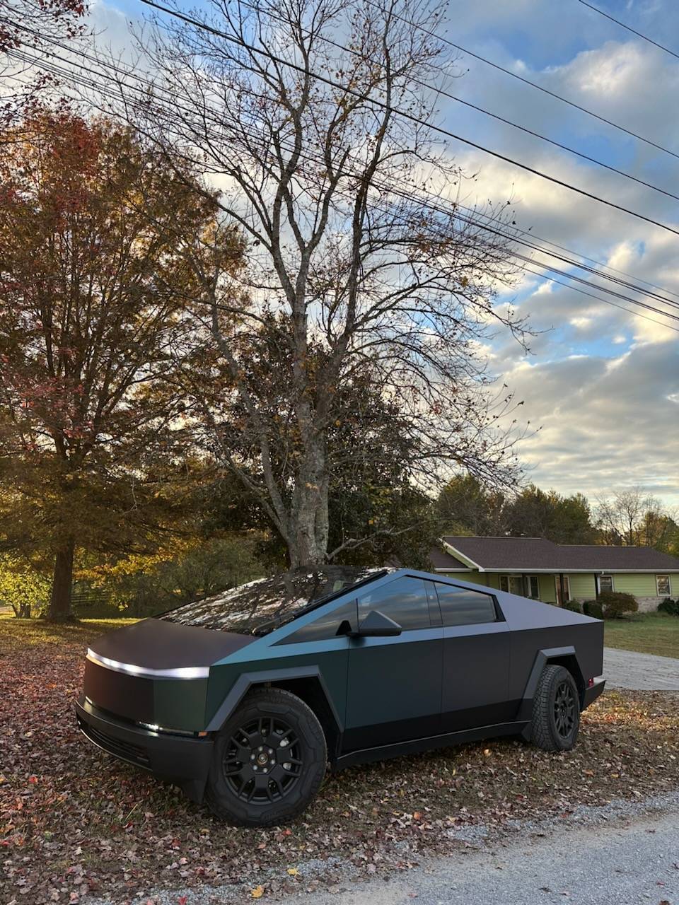 Tesla Cybertruck Satin Moonstone (Avery Wrap) IMG_0433