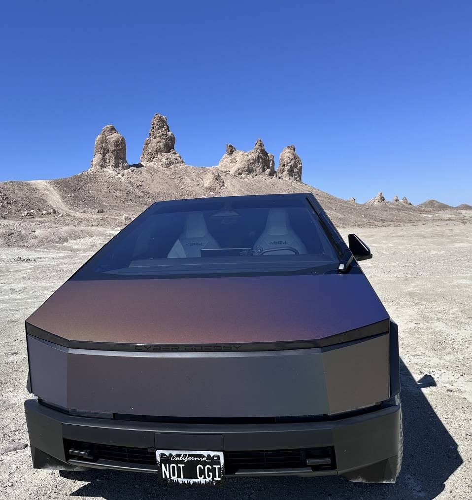 Tesla Cybertruck Daily random Cybertruck photos thread - Post Yours! 📸 🤳 IMG_9932