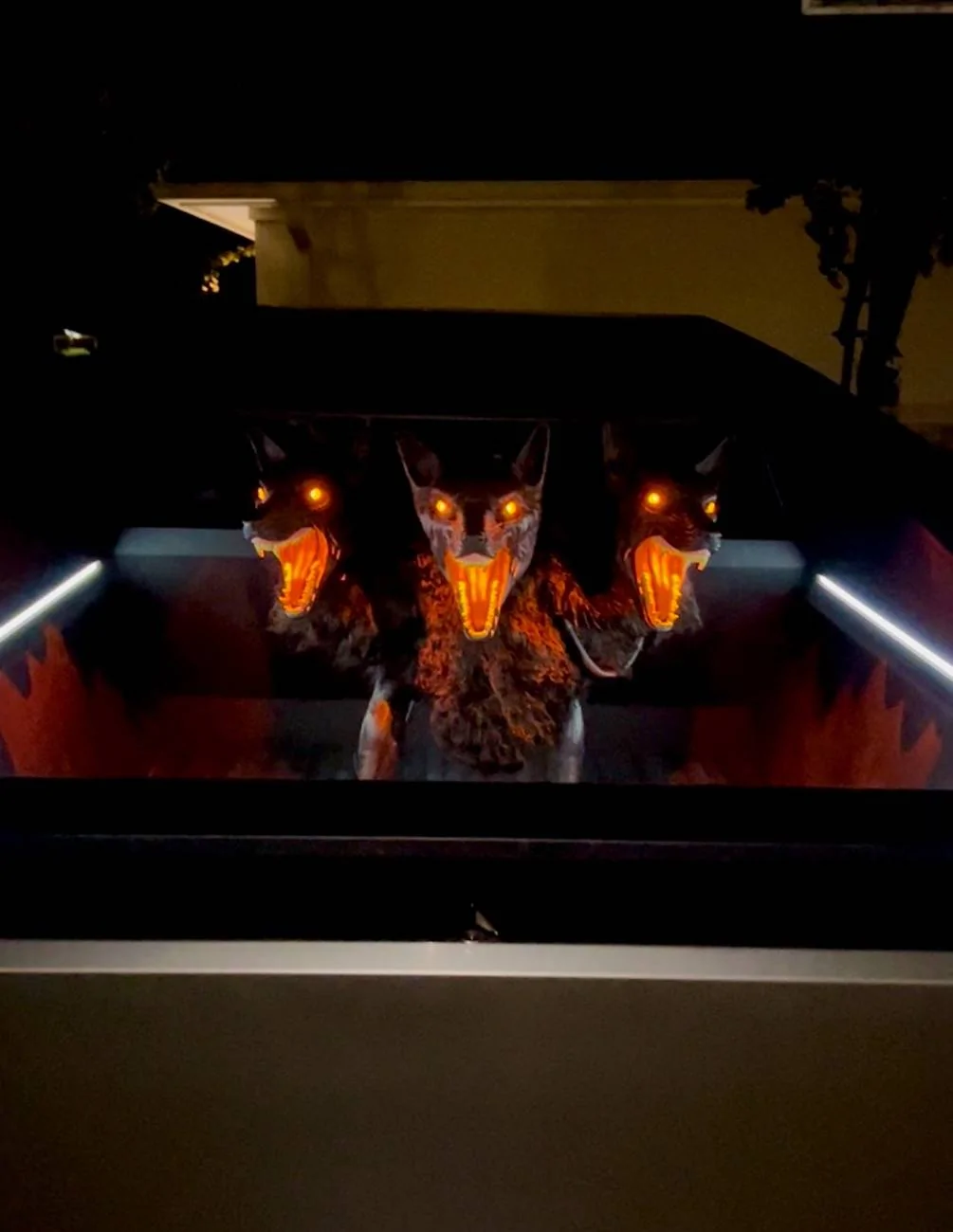 Tesla Cybertruck Cyberbeast ‘tricked’ out with animatronic Cerebrus on Halloween IMG_7194