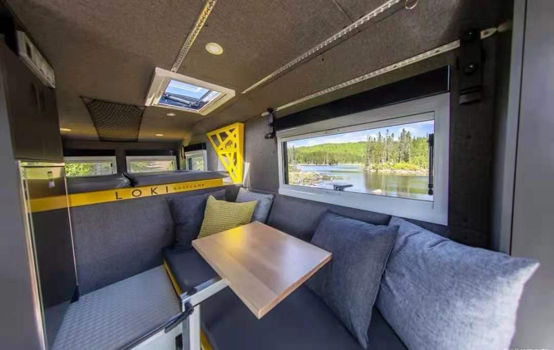 Tesla Cybertruck Elon_Musk also hopes everyone will come to China.Autonomous driving could make it easier for people to travel to China（trip with glamping） 6