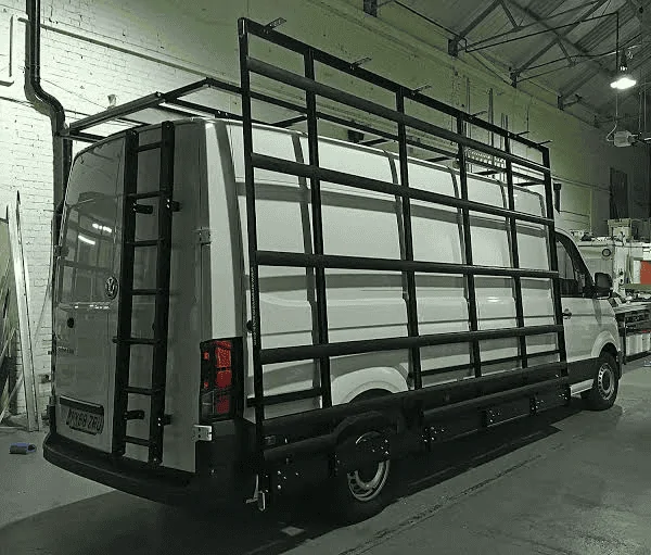 Tesla Cybertruck Underslung loads 1625845612207
