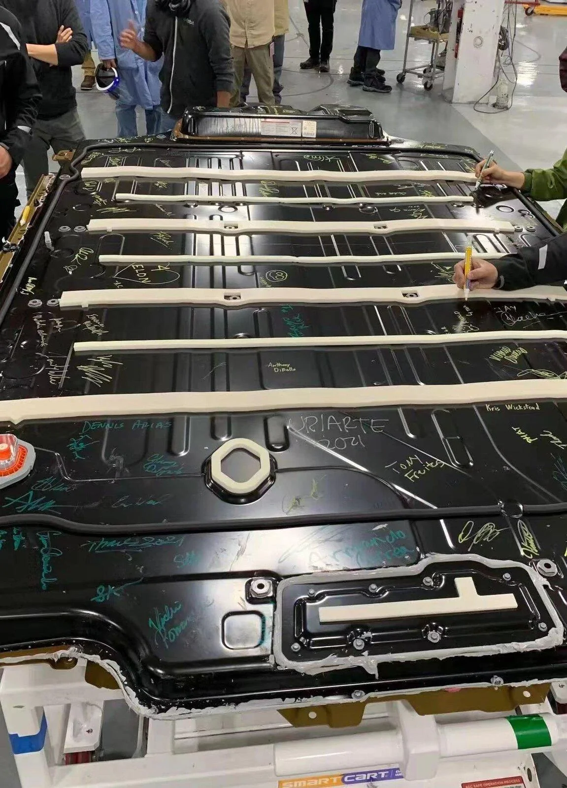 Tesla Cybertruck 4680Cell Cybertruck coming soon CT-27