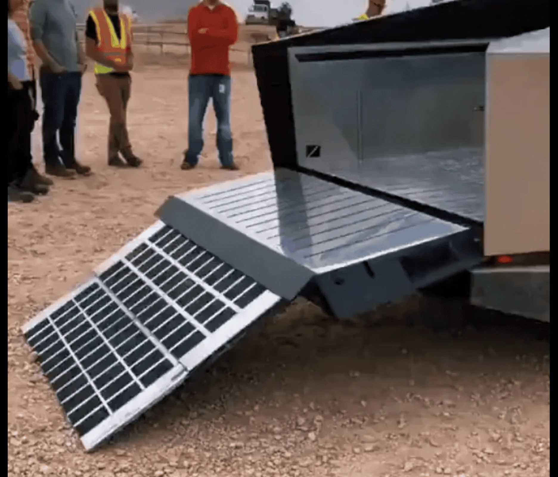 Tesla Cybertruck Building contractor & Ford Pickup owner says Cybertruck should be better work truck than Lightning Screen Shot 2021-07-12 at 6.26.10 PM