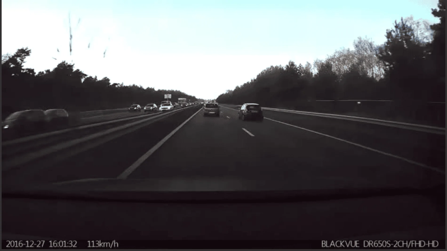 Tesla Cybertruck Anyone else concerned about fog without radar? 12_alarm